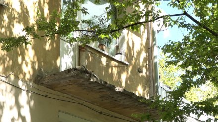 Директор УК ответит в суде за гибель женщины из-за обрушения балкона в Воронеже