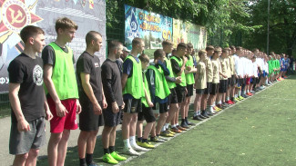В Воронеже кадеты приняли участие в турнире по мини-футболу