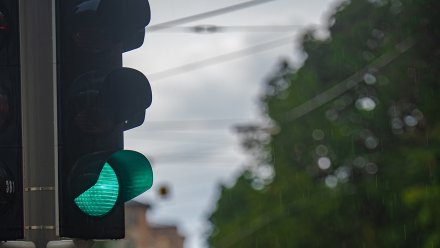 Двухкилометровая пробка образовалась на М-4 в Воронежской области