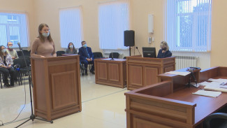 В Воронеже семья рассказала о депутате, попавшей под дело за фейки о спецоперации