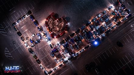 Автомобилисты построили из машин надпись «Я люблю Воронеж» ко Дню города