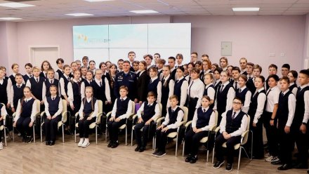 Воронежские школьники встретились с Героем России