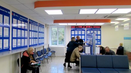 В Воронеже будут судить инспектора, клиенты которой экономили на налогах