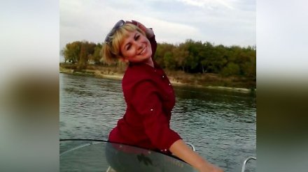 «Обещал доломать». Семья убитой в Лисках женщины отказалась верить в невменяемость её сожителя
