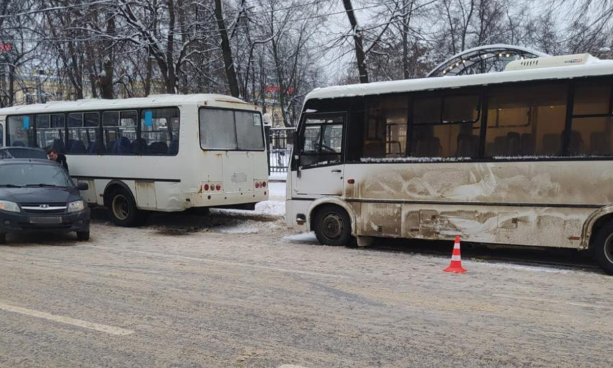 Лада Гранта» сбила пешехода на улице Кольцовской в Воронеже – Новости  Воронежа и Воронежской области – Вести Воронеж