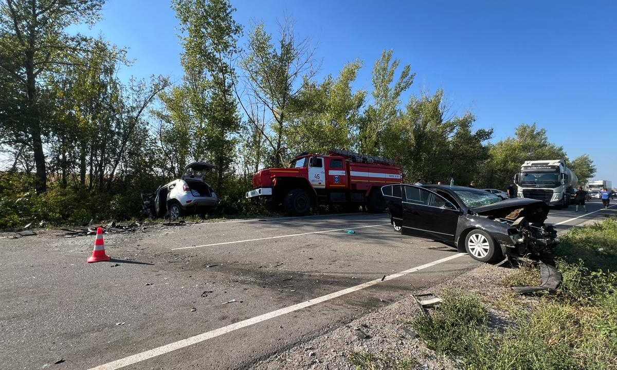 Четырёхлетний мальчик и 4 взрослых пострадали в смертельном ДТП в  Воронежской области – Новости Воронежа и Воронежской области – Вести Воронеж