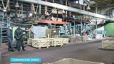 Сотрудников крупнейших предприятий в Семилуках массово увольняют