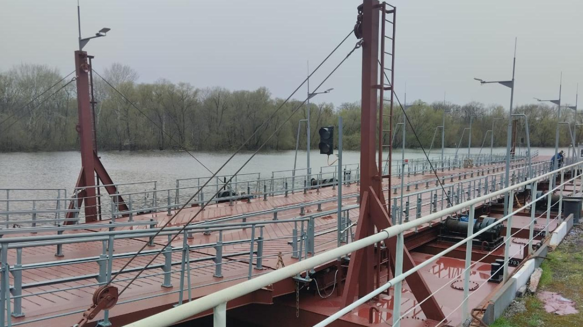 В воронежском Шилово закрыли проезд по новому понтонному мосту | 03.05.2023  | Воронеж - БезФормата