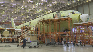 Лайнер Ил-96-400М впервые взлетит в Воронеже в 2022 году