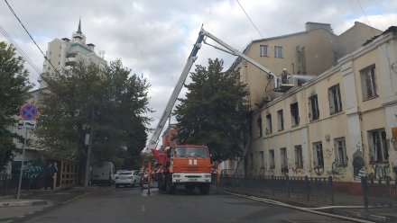Причиной крупного пожара в историческом доме в Воронеже назвали поджог