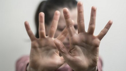 Глава детдома под Воронежем ответит в суде за избиение сирот и принуждение их к работе