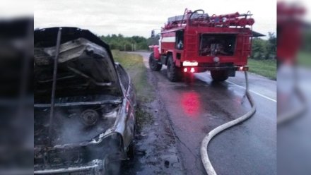 На трассе в Воронежской области дотла сгорел Nissan Qashqai