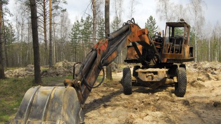 В Борисоглебске водителя экскаватора отправили на исправительные работы за смерть коллеги
