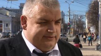 Подозреваемого во взятке на полмиллиона главу воронежских кладбищ отстранили от работы