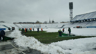 Воронежские фанаты показали заваленный сугробами стадион за день до первого матча «Факела» 