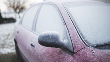 В Воронежской области мужчина отсудил у ТСЖ 93,4 тысячи за упавший на авто снег