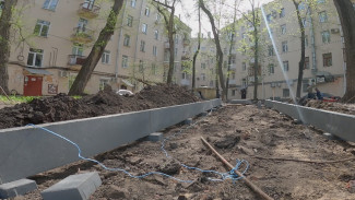Скамейки, парковка, новый асфальт. Как изменятся 43 двора в Воронеже