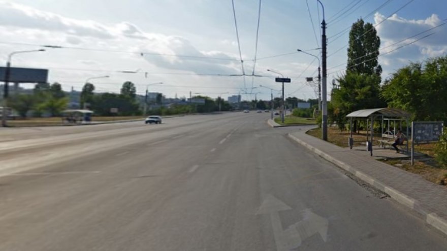Жительница Воронежа ищет водителя, сбившего её на зебре