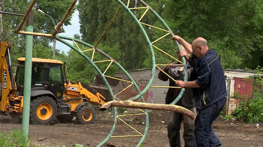 В Воронеже программу по ремонту дворов продлили до 2024 года