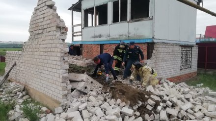 Воронежский губернатор выразил соболезнования семьям погибших под завалами дачи детей