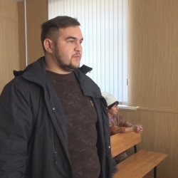 Переехавший пса воронежец потребовал с его хозяина 3,6 млн за побои