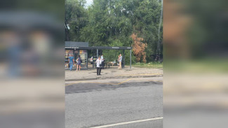 Воронежец вышел из автобуса и умер на остановке