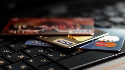 Лжесотрудники банков за сутки украли у жителей Воронежской области 300 тыс. рублей
