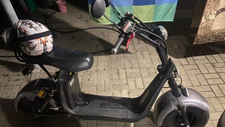 В Воронежской области столкнулись велосипед и скутер: пострадали 2 ребёнка