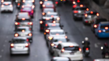 Въезд в Воронеж сковала 14-километровая пробка