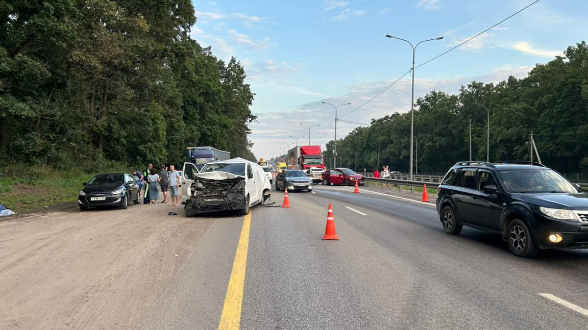 В ДТП с 5 автомобилями под Воронежем пострадали три человека | 25.07.2023 |  Воронеж - БезФормата