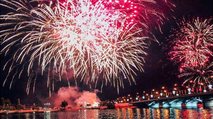 Воронежцы поделились фото и видео праздничного салюта в честь Дня города