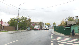 Дорожники повредили имущество воронежцев из-за создания тротуара на улице Свободы