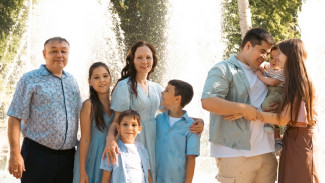 Супругов из Воронежа признали лучшей многодетной семьёй в России