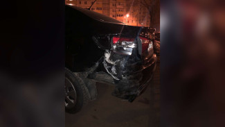 В Воронеже пьяный автомобилист врезался в такси и скрылся