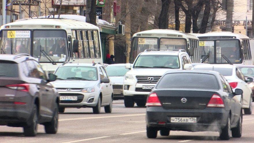 Стало известно, какие 29 автобусных маршрутов закроют в Воронеже