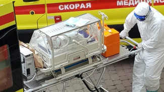 В Воронеже ещё одна женщина с COVID-19 родила в «красной зоне» здорового малыша