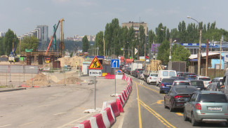 В Воронеже начали возводить эстакаду в районе Остужевского кольца