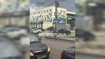 Мужчине стало плохо у ярмарки на Донбасской в Воронеже