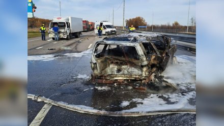 В ДТП с грузовиком и внедорожником на воронежской трассе пострадали 2 водителя