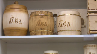 Воронежцев пригласили за полезным и вкусным мёдом