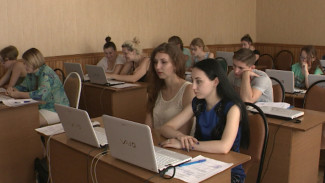 Девятерым воронежским школьникам аннулировали ЕГЭ по информатике из-за технического сбоя