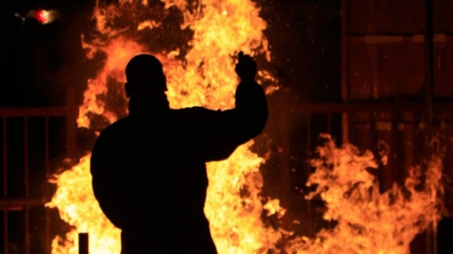 В Воронежской области особо опасный преступник избил ломом соседей и спалил 4 дома