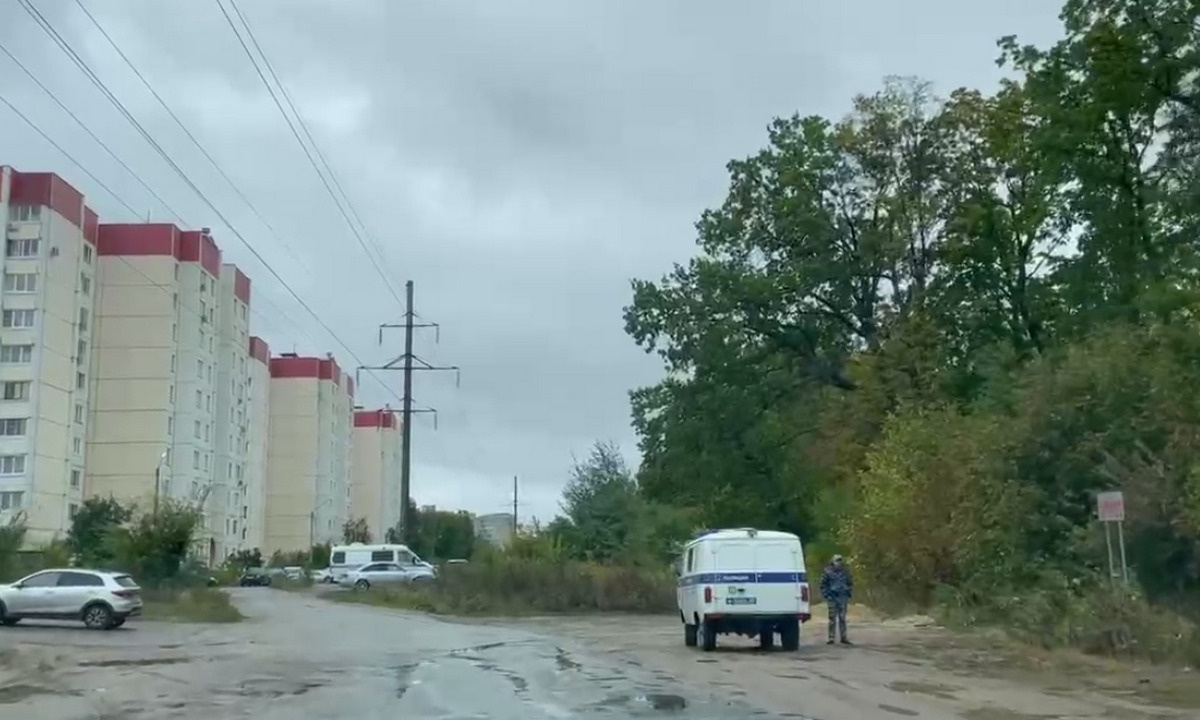 В Воронеже в лесу у жилых домов нашли труп – Новости Воронежа и Воронежской  области – Вести Воронеж