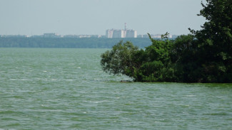 Берег Воронежского водохранилища стал шире на 150 м