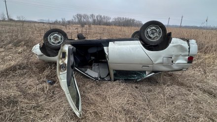 На воронежской трассе 51-летний водитель врезался в мост и погиб