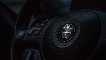 Директор котельной под Воронежем попал под дело за присвоение BMW X4