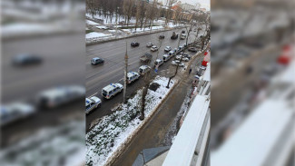 Скопление полицейских машин заметили на Левом берегу Воронежа