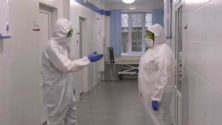 Число заражённых коронавирусом в России превысило 2 миллиона