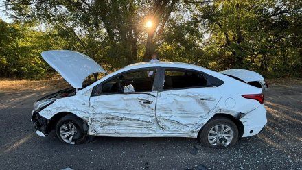 Три человека пострадали в столкновении легковушек в Воронеже