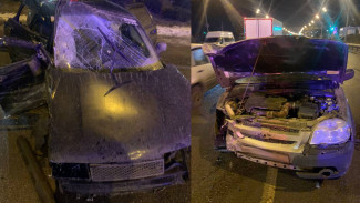 Два человека попали в больницу после жёсткого столкновения ВАЗа и Chevrolet в Воронеже